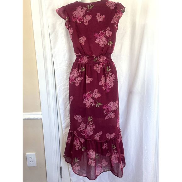 Rewind Women's Flowery Summer Dress Size XS New - Picture 3 of 9